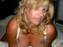 Détails : Nympho mature cherche rencontre coquine